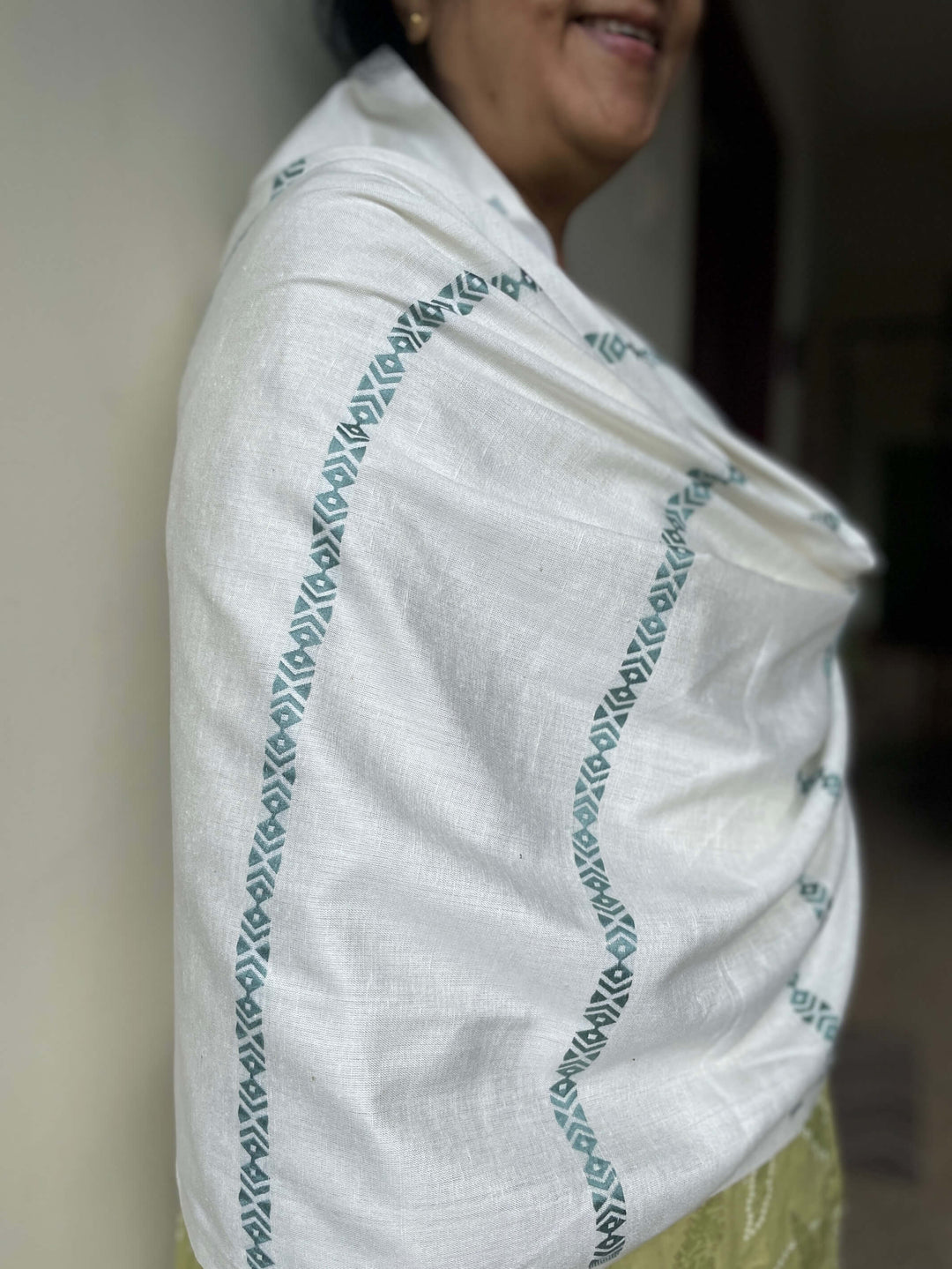 Sage Eri Modal Stole