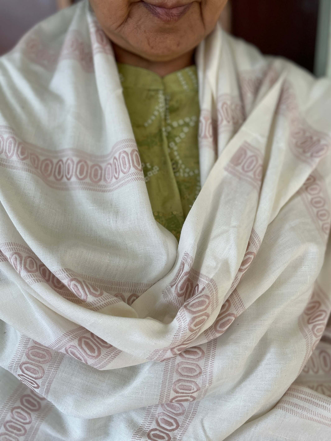 Dusty Pink Eri Modal Stole
