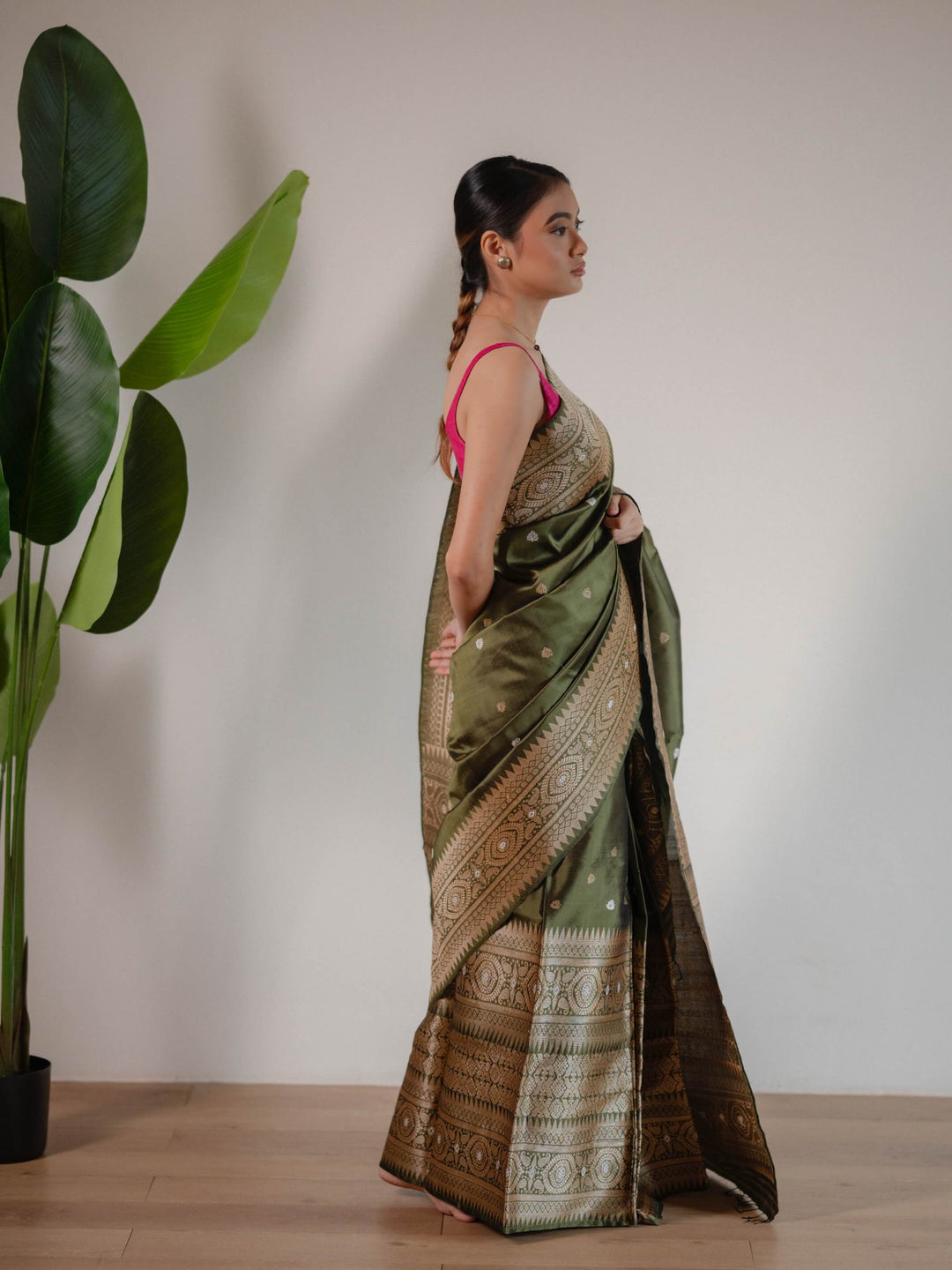 Olive Green Paat Silk Mekhela Sador