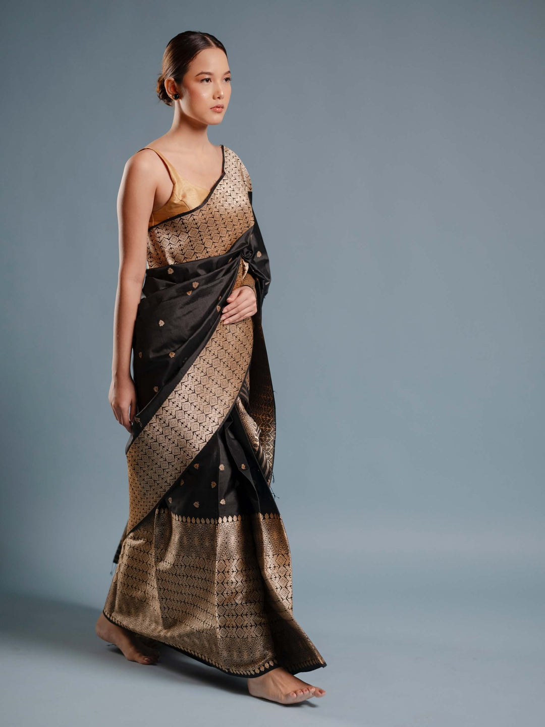 Onyx Paat Silk Mekhela Sador