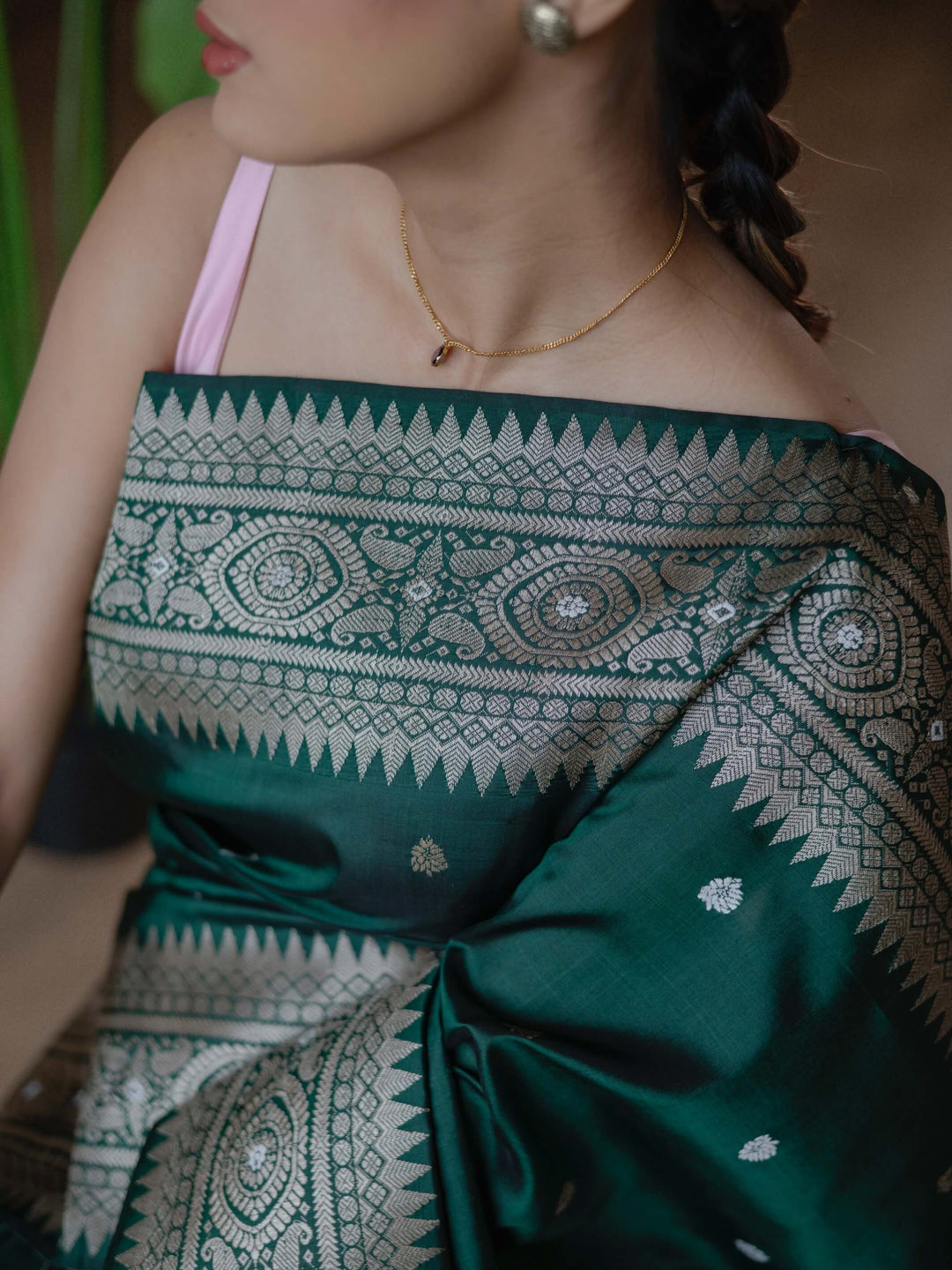 Pine Green Paat Silk Mekhela Sador