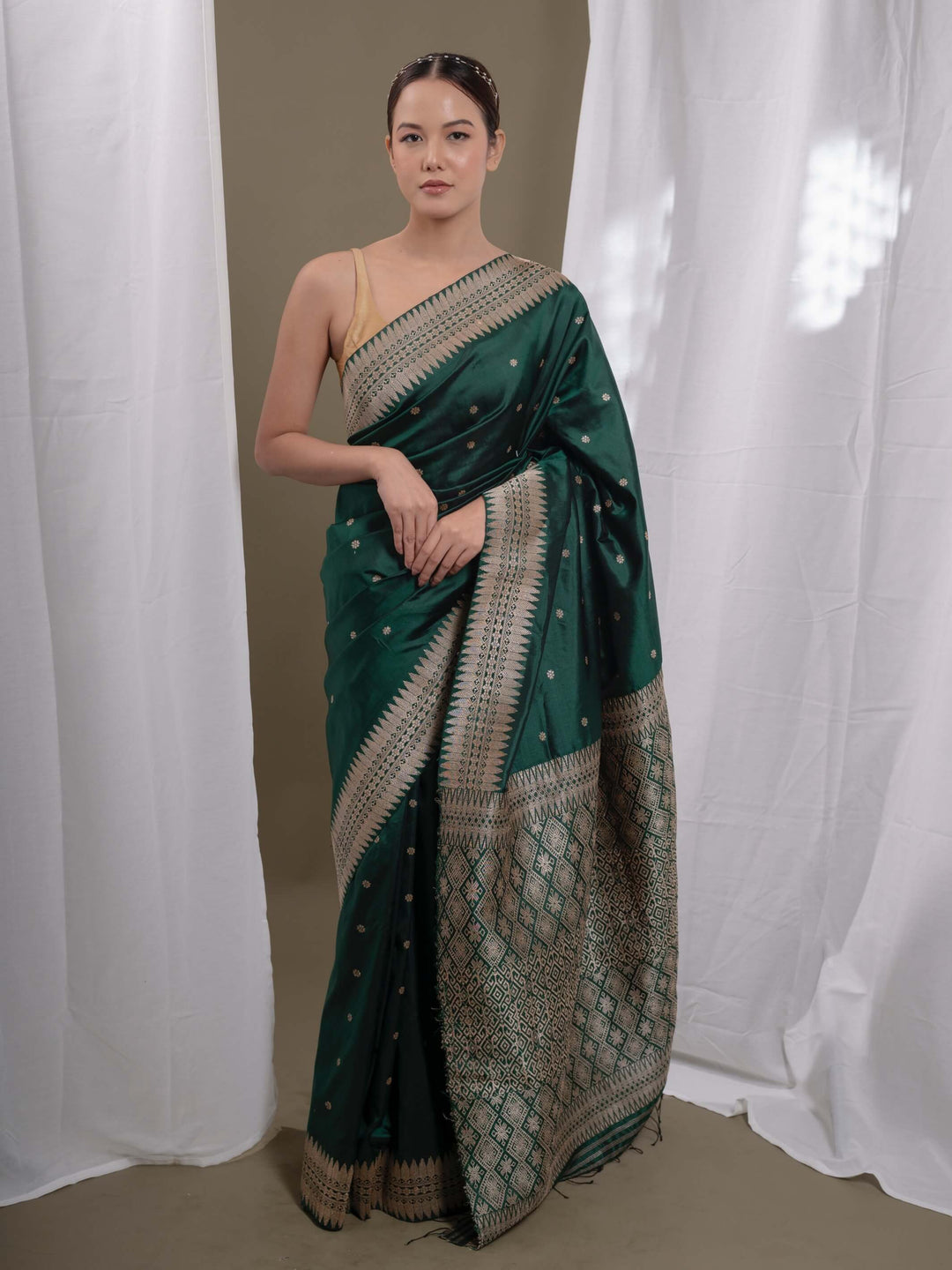 Emerald Green Paat Silk Saree