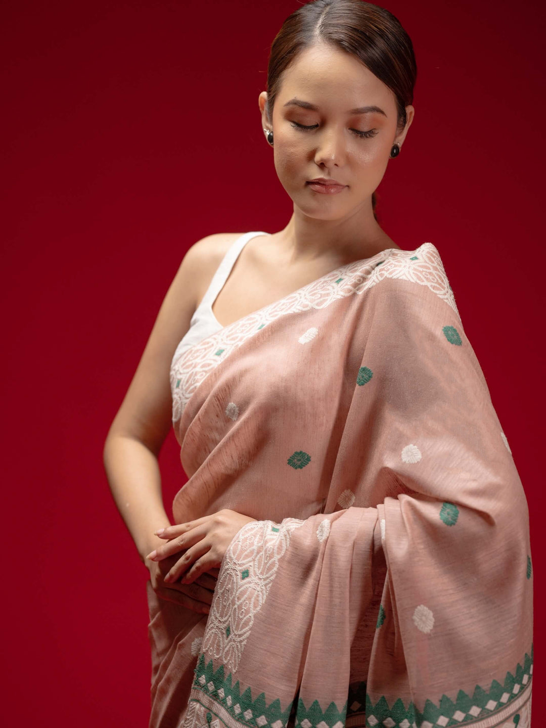 Dusty Rose Eri Kesa Paat Silk Saree