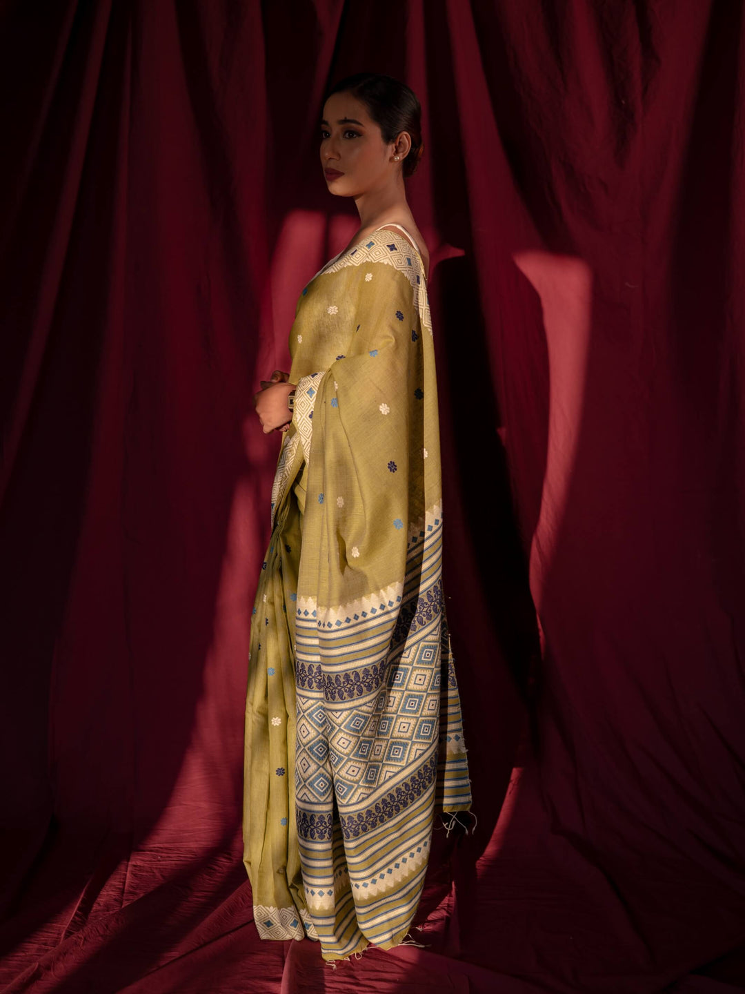 Chartreuse Eri Kesa Paat Silk Saree