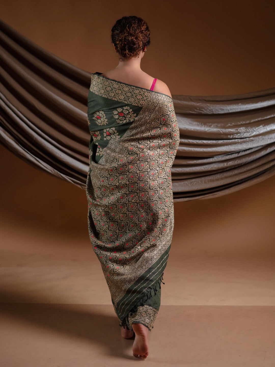 Hunter Green Eri Silk Saree