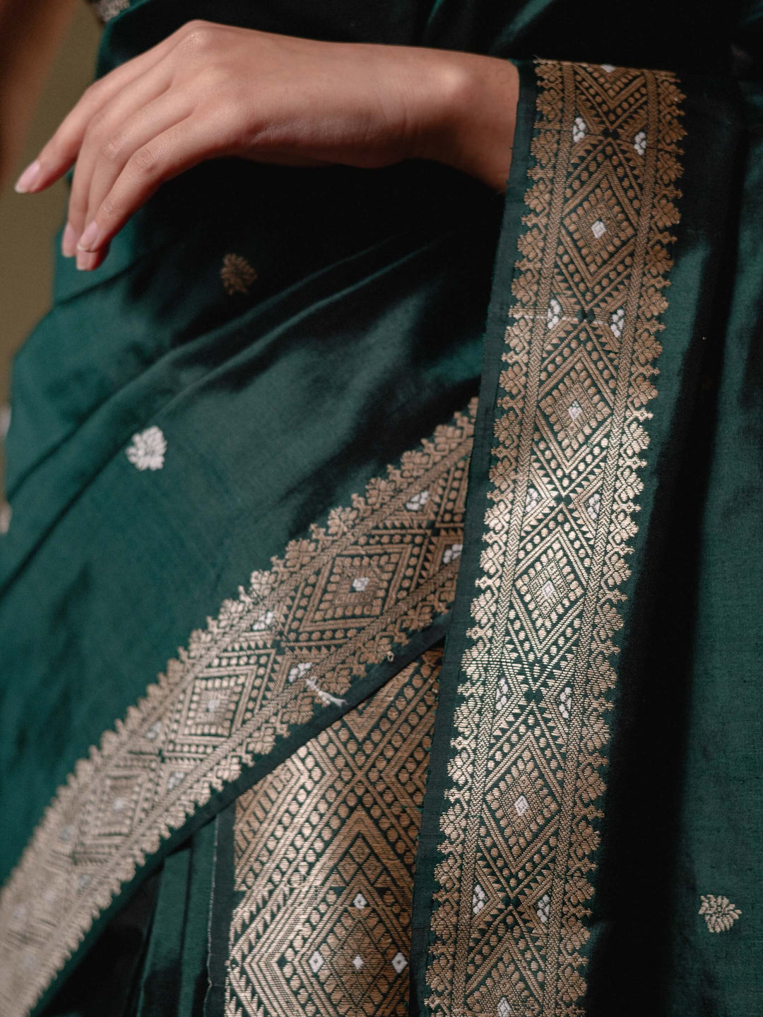 Forest Green Paat Silk Mekhela Sador