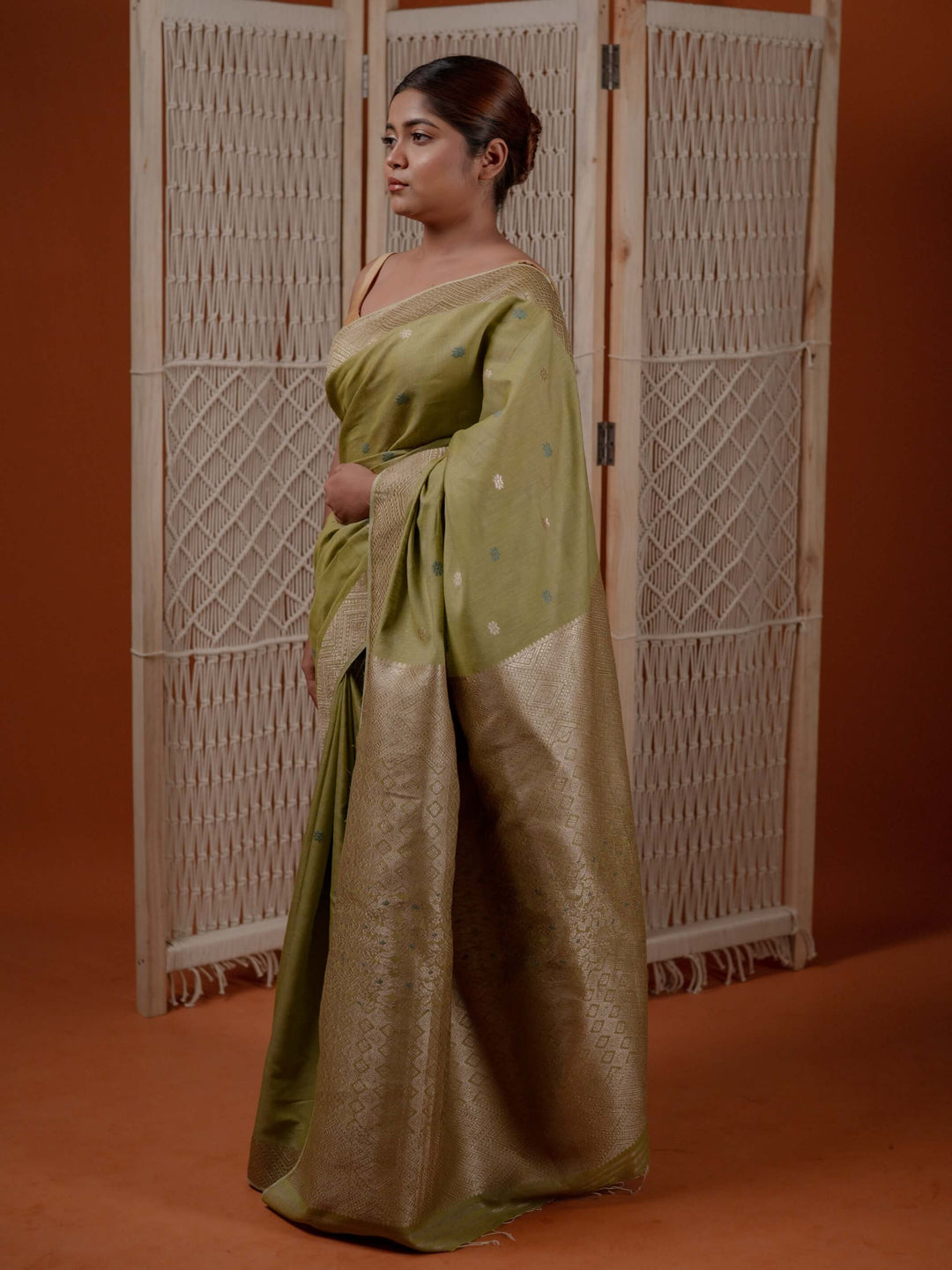 Pistachio Green Eri Kesa Paat Silk Saree