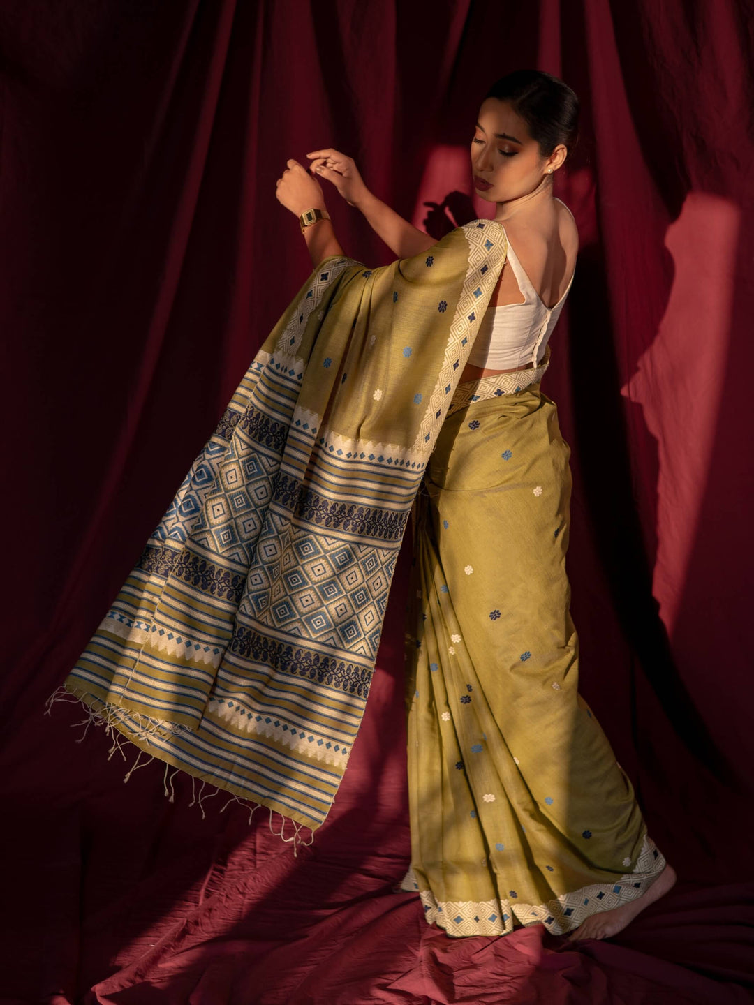 Chartreuse Eri Kesa Paat Silk Saree