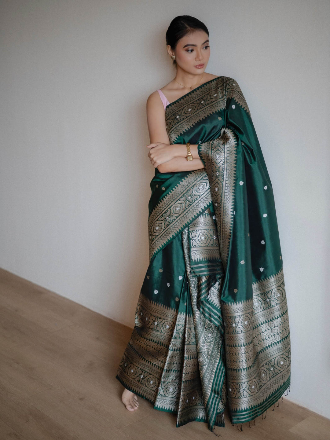 Pine Green Paat Silk Mekhela Sador
