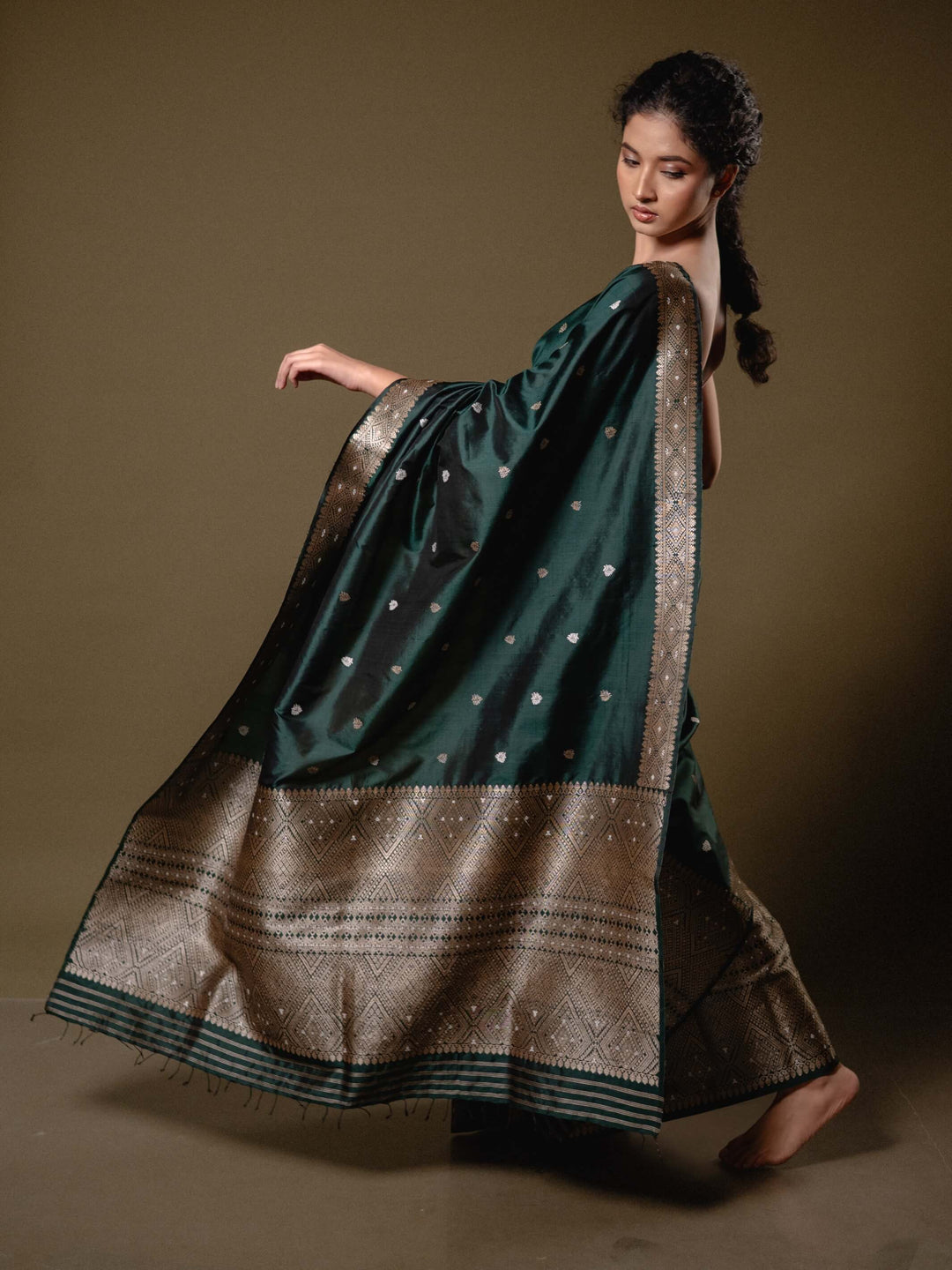 Forest Green Paat Silk Mekhela Sador