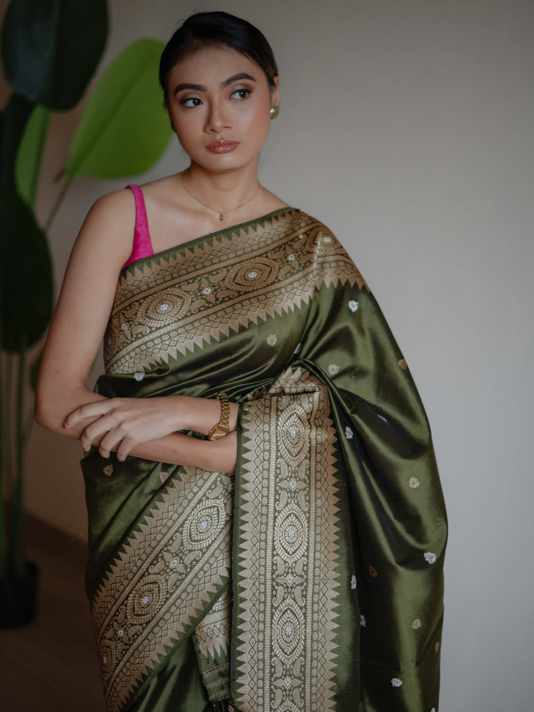 Olive Green Paat Silk Mekhela Sador