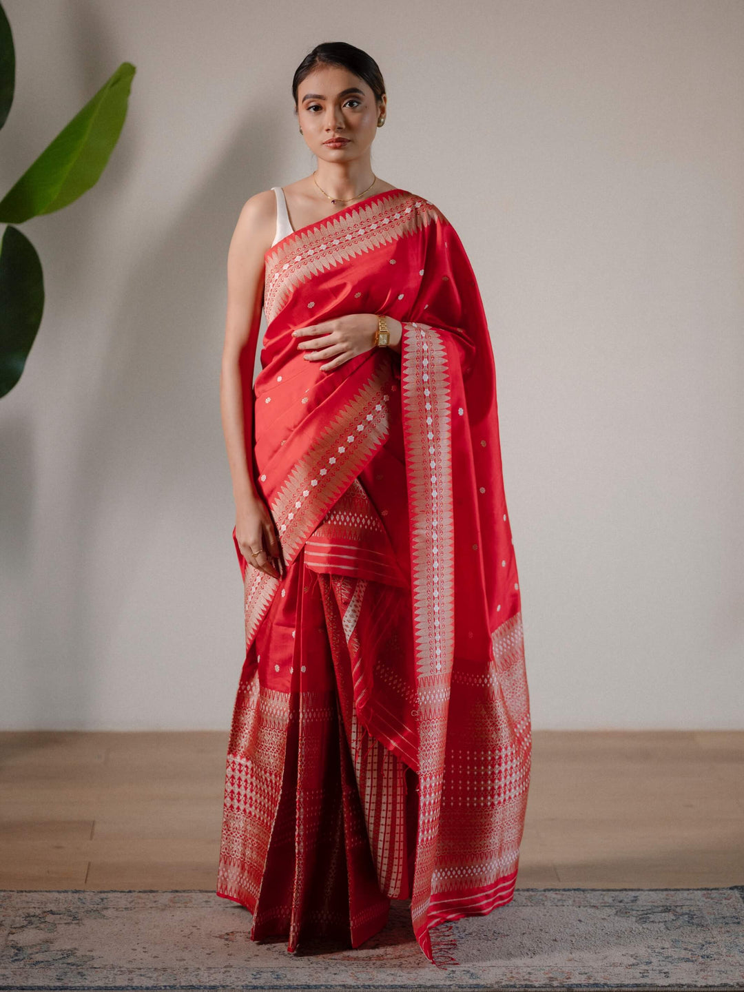 Red Paat Silk Mekhela Sador