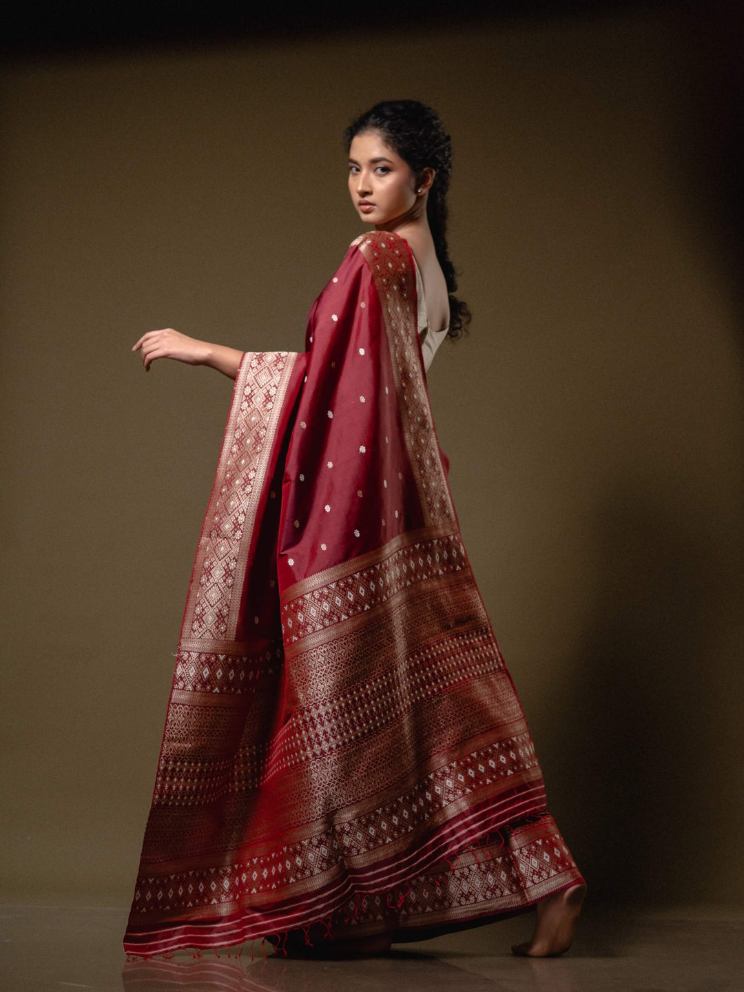 Burgundy Paat Silk Mekhela Sador