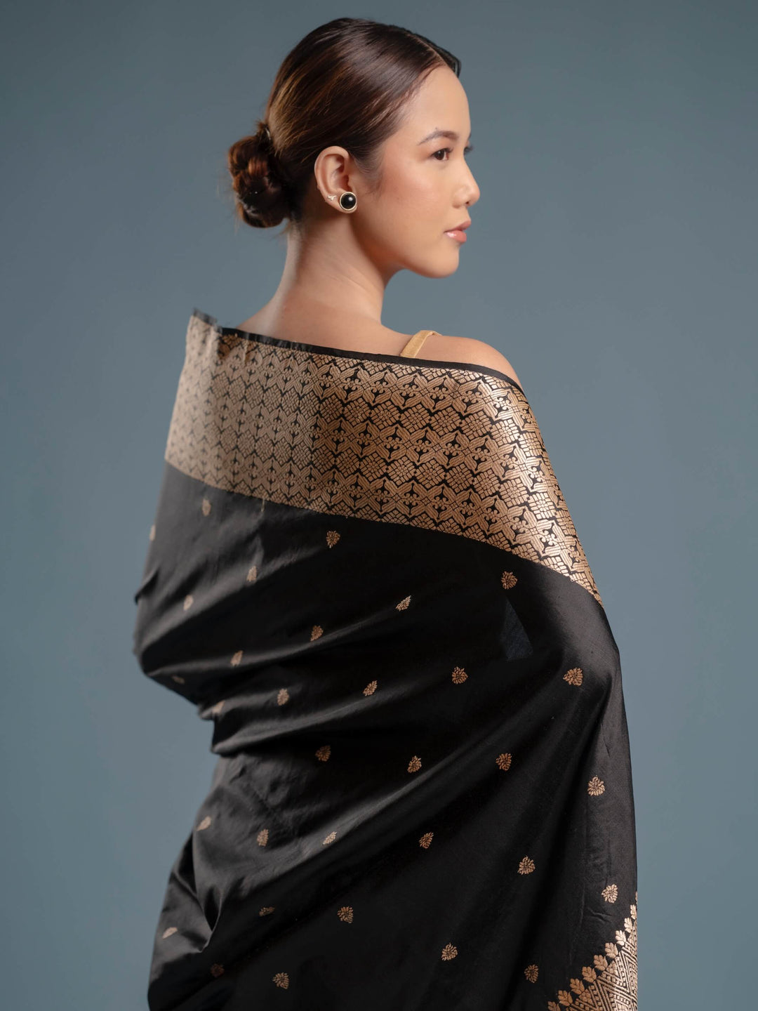 Onyx Paat Silk Mekhela Sador
