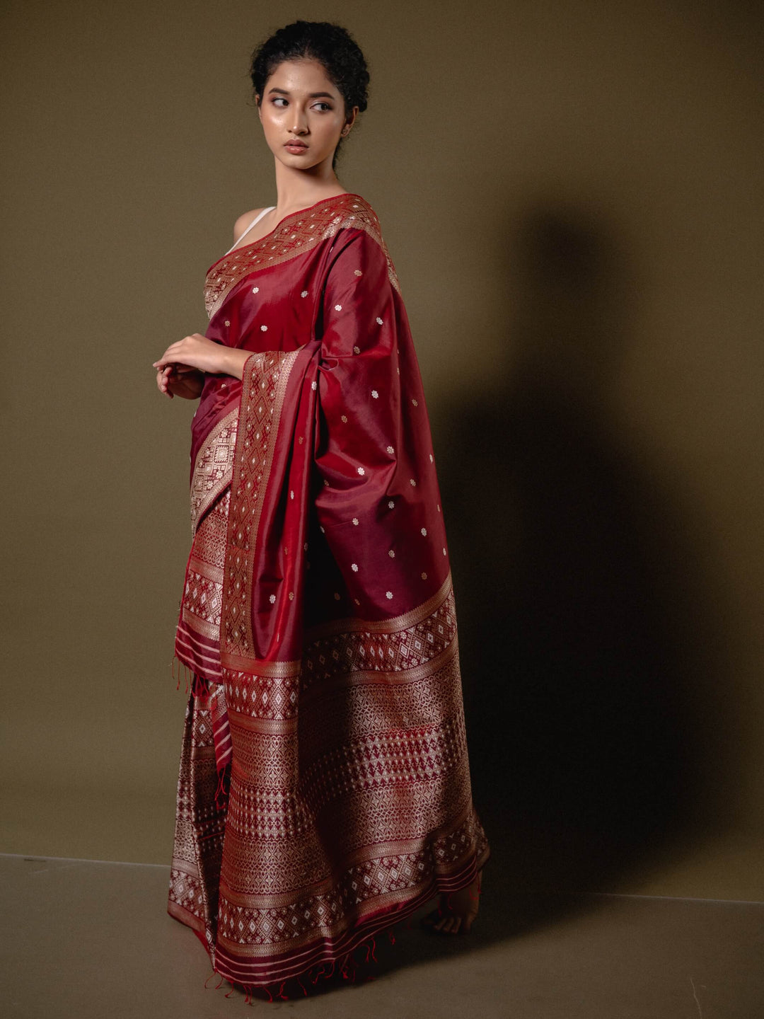 Burgundy Paat Silk Mekhela Sador