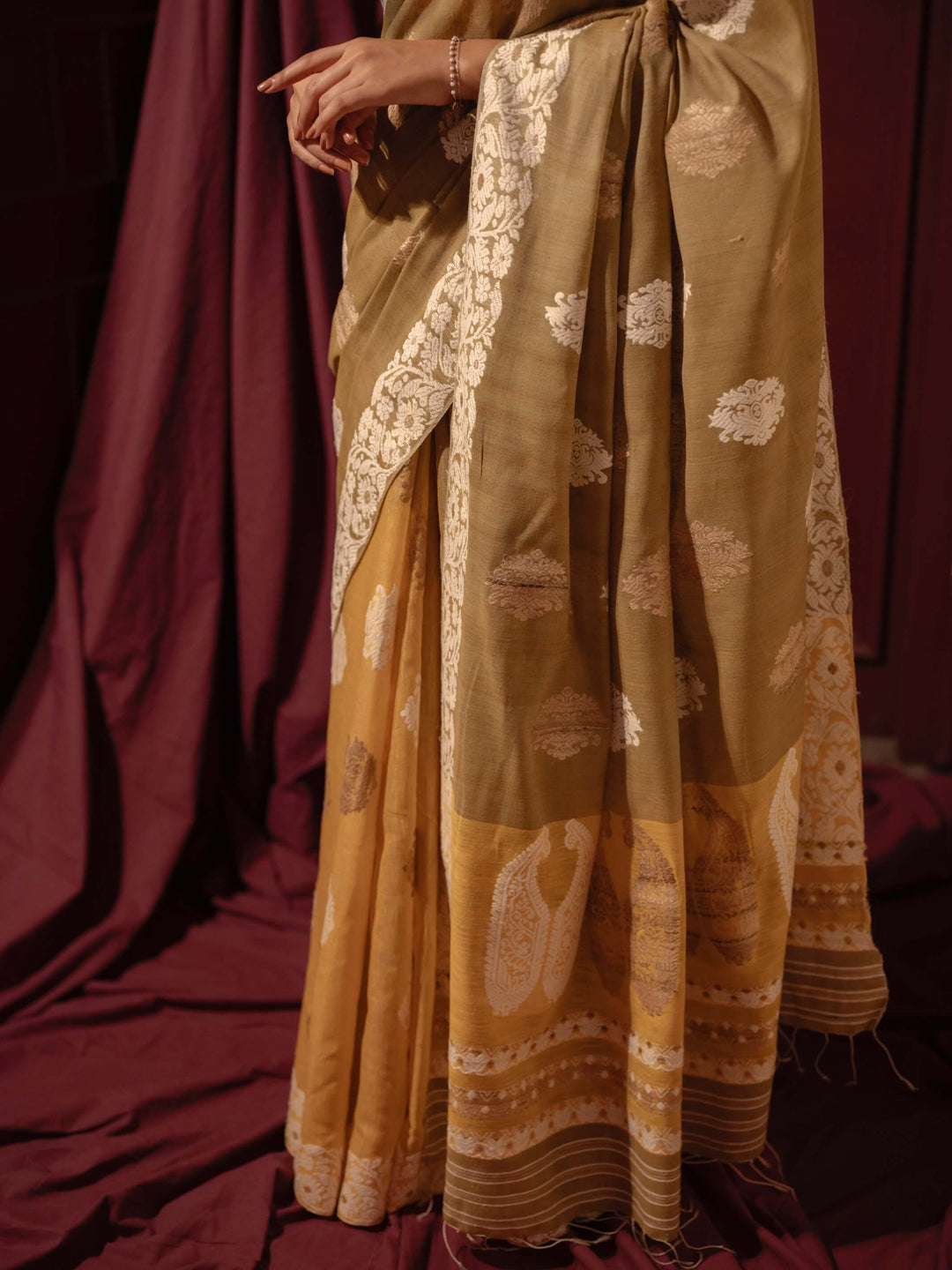 Olive-Mustard Eri Kesa Paat Silk Saree